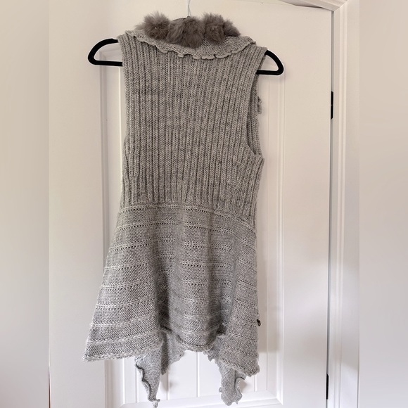 Eight Miles gorgeous vest - Picture 2 of 2